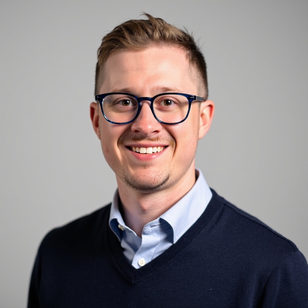 Featured profile image of Dr Connor Robertson